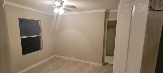 Photo - 149 W Dicker Dr