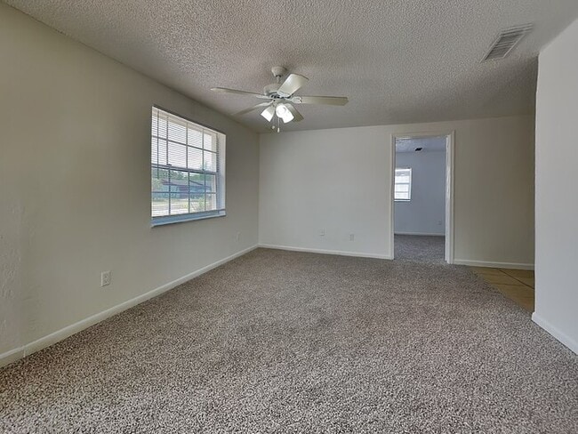 Photo - 3416 Myrica St