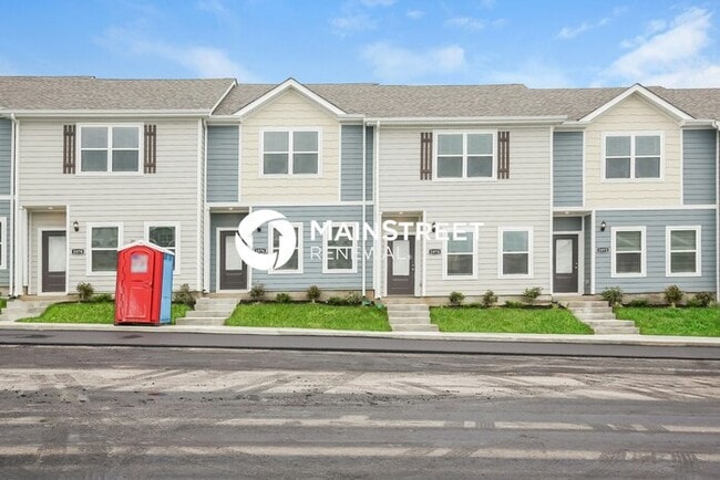 Photo - 2 Bedroom Pet-Friendly Home in La Vergne, TN with Main Street Renewal