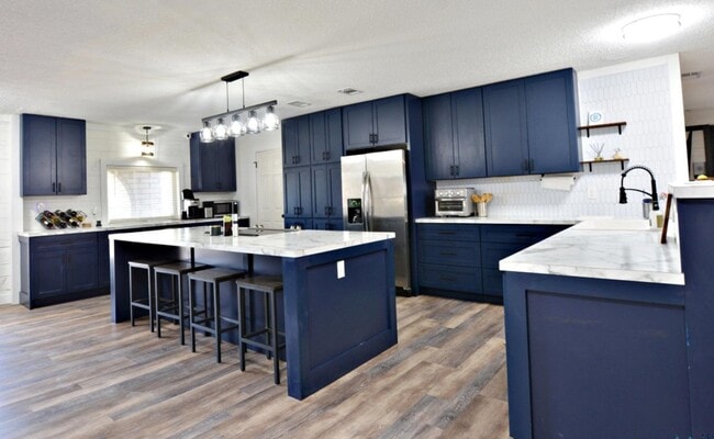 Photo - Beautifully Renovated 3bd/2ba home in Portales; Available 8/1/26