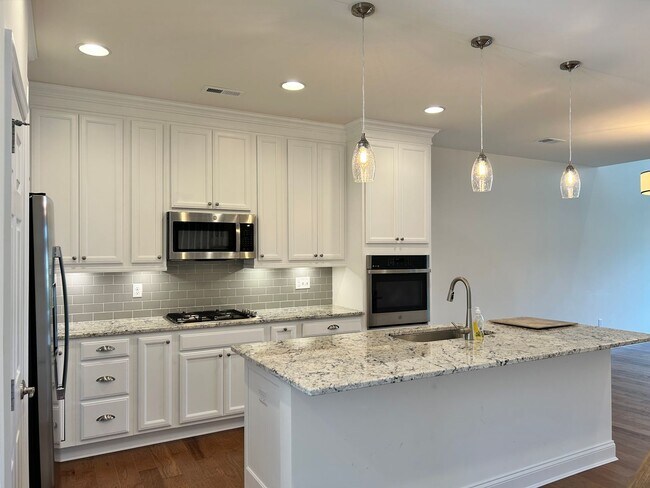 Photo - Large Townhome in Governors - East of Rout...