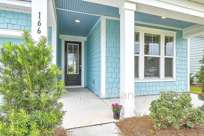 Photo - 166 Whaler Ave