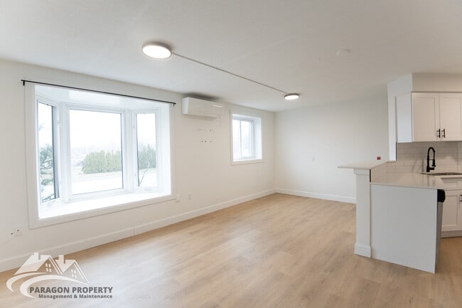 Photo - 388 Park Ave E Unité 203