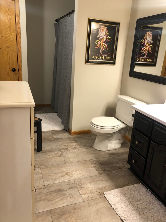 Photo - 2647 59th St NW