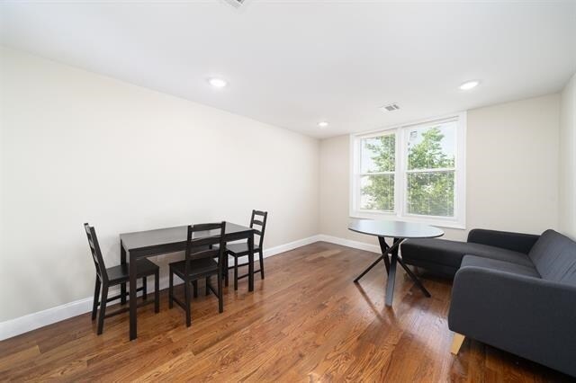 Photo - 1306 27th St Unit 2