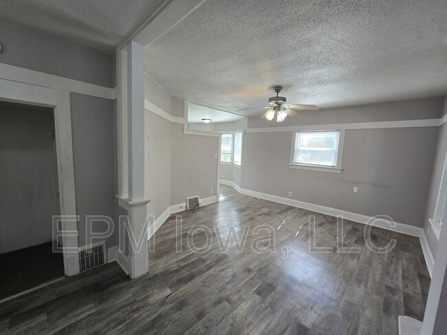 Building Photo - 1001 Randolph St Rental