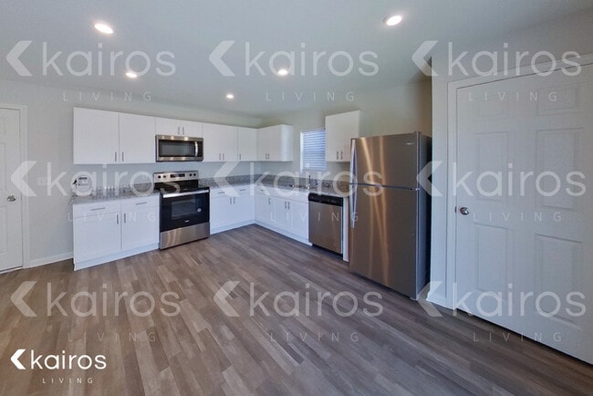 Photo - 1762 Nebraska Loop