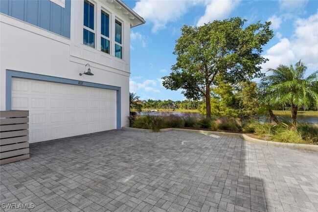 Photo - 6561 Dominica Dr Unit 8-101