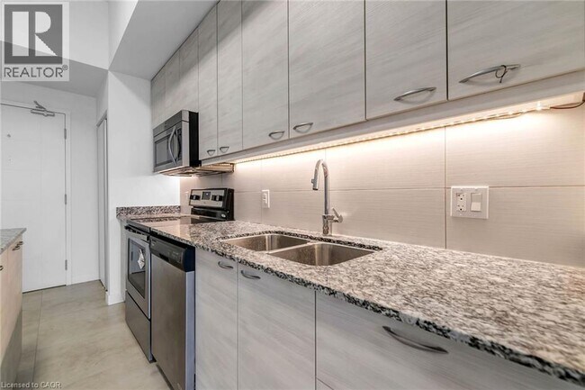 Photo - 280 Lester St Unit 812