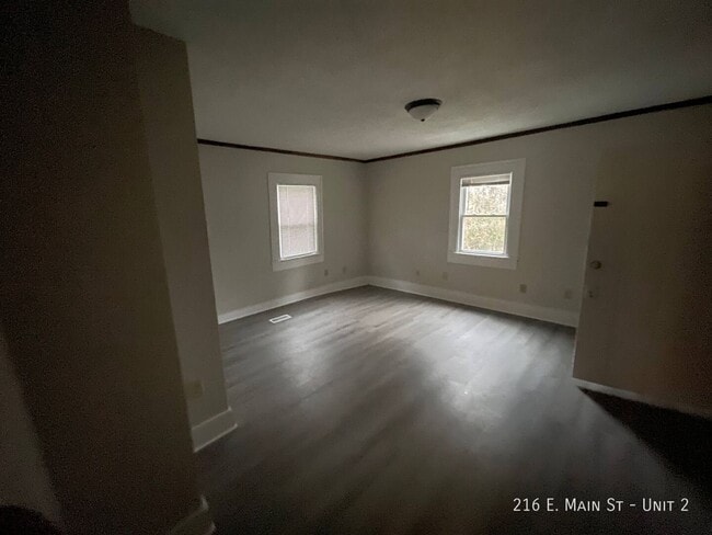 Photo - 216 E Main St Unit 2