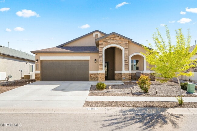 Building Photo - 14820 Mike a Mendoza Ave