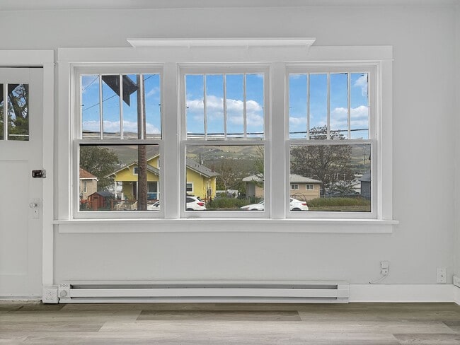 Newly Renovated Duplex