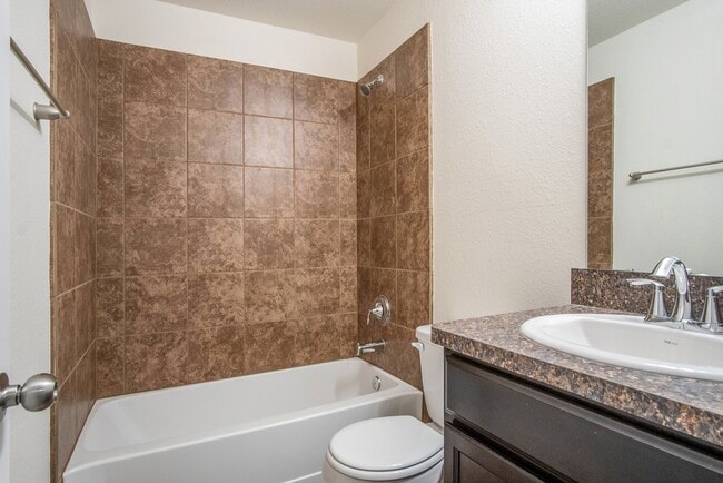 Photo - 13006 Lazy Ln