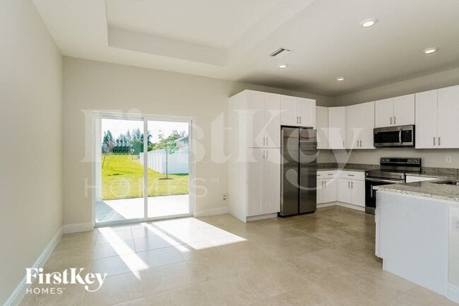 Photo - 2120 NW 16th Pl