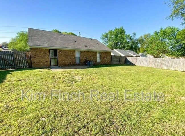 Photo - 3845 Shadow Oaks Pkwy