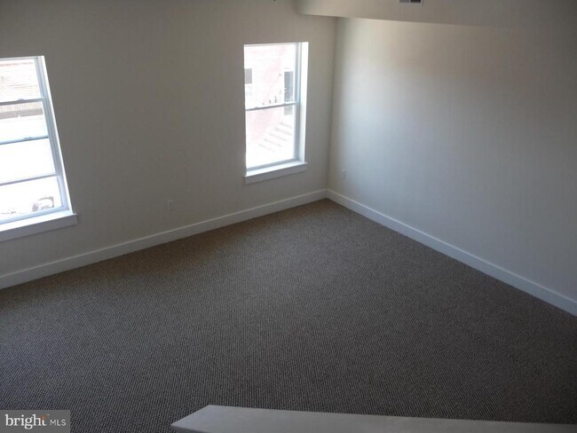 Photo - 528 Budd St Apartment Unit 2