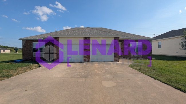 Building Photo - W Morgan - Gaddy Unit 622 W Morgan