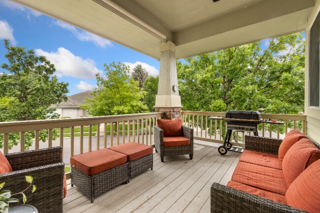 Photo - 4918 Valley Oak Dr