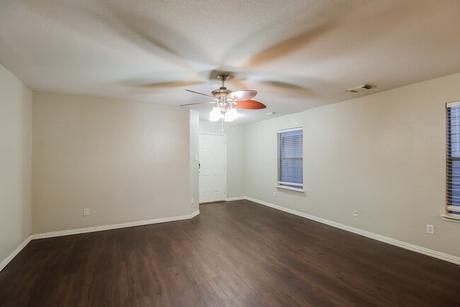 Photo - 11418 Flying Geese Ln