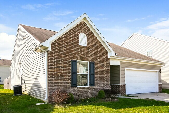 Photo - 8415 Gates Corner Dr