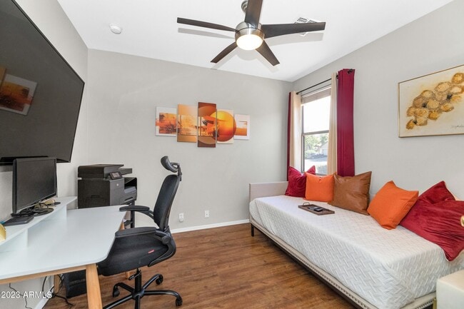 Photo - 303 N Kimberlee Way