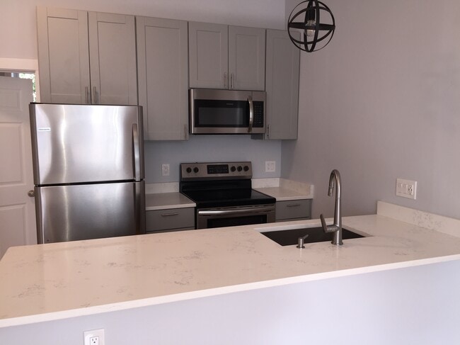 Photo - 15 Newton St Unit 2