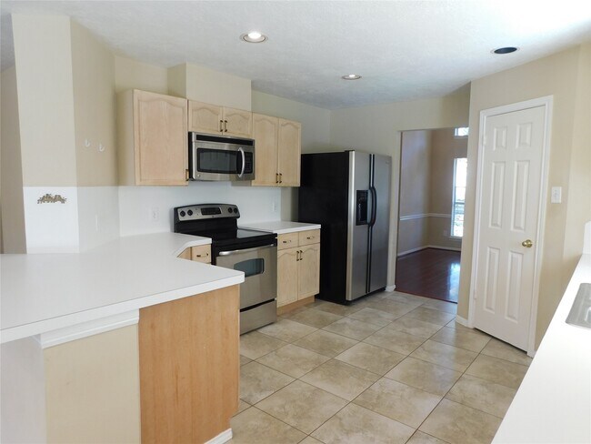 Photo - 122 High Meadows Dr