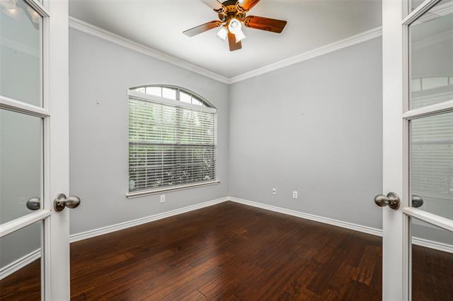 Photo - 15721 Landing Creek Ln