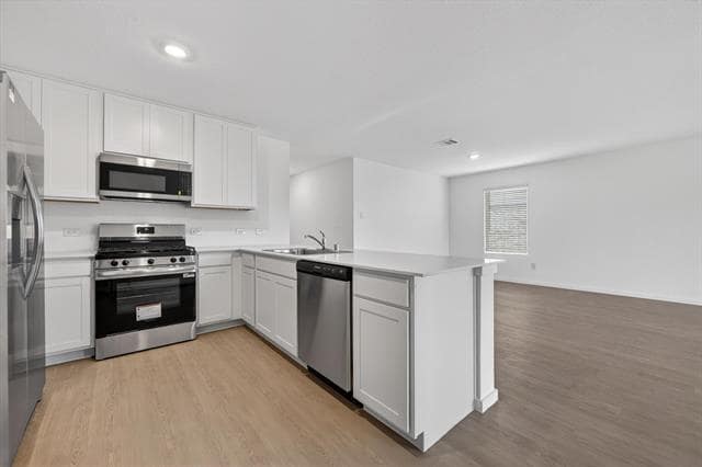 Photo - 2051 Stable Ln