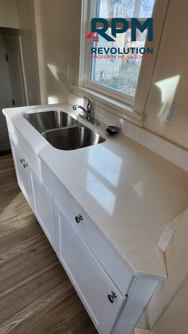 Photo - "Charming 3-Bed in Ogden: Spacious 1104 Sq Ft Living!" Unit 1