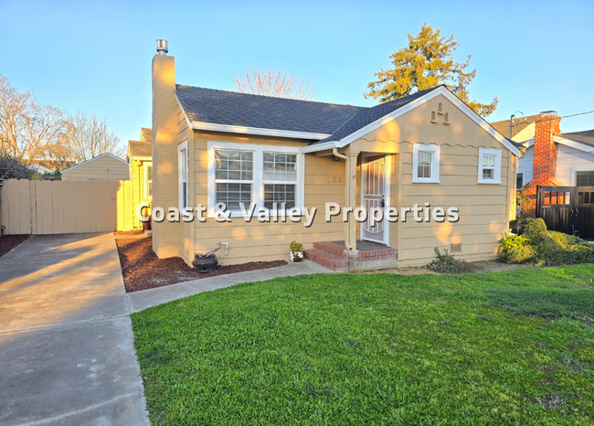 3BD HOUSE IN SALINAS FOR RENT - 3BD HOUSE IN SALINAS FOR RENT