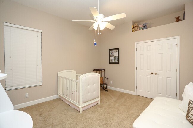 Photo - ***3BEDS/4BATHS***UNFURNISHED***SINGLE FAM...