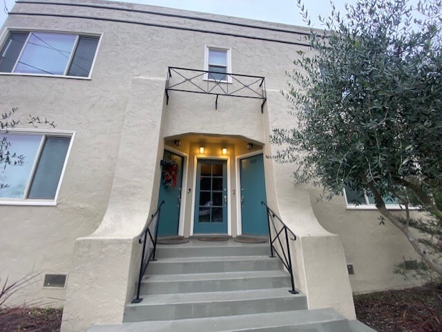 Building Photo - 1013 Berrellesa St