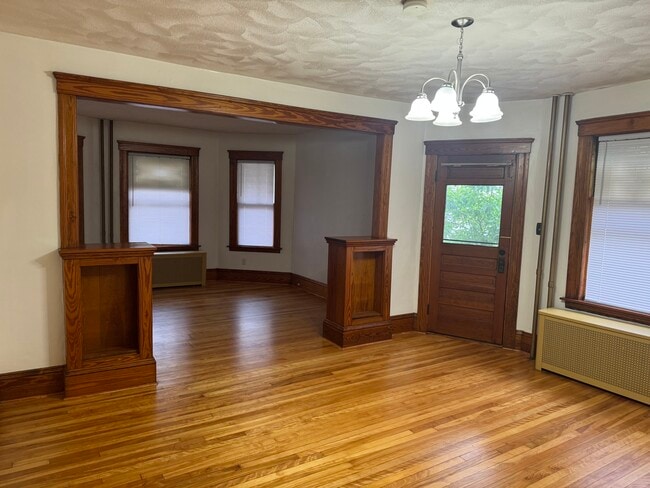 Photo - 49 Houghton St Unit 1