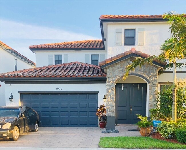 Building Photo - 11762 SW 253rd St Unit 1