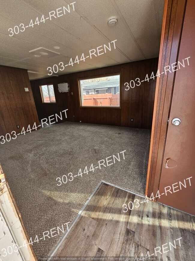 Photo - Must See! Will Go Fast! Log Lane Village 3 bedroom & 1.5 bathroom