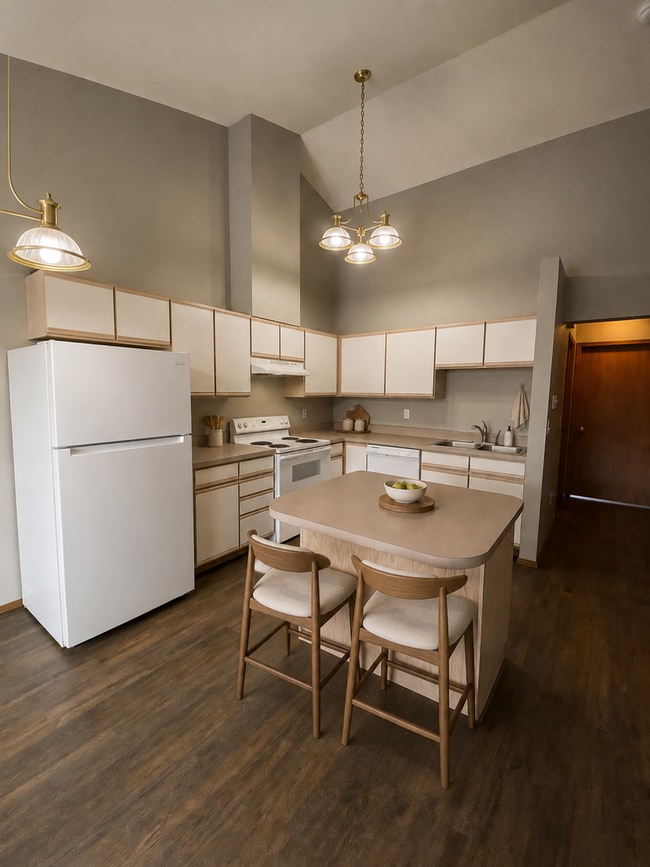 Photo - Simple, Spacious, And Ready For You! Unit 24*