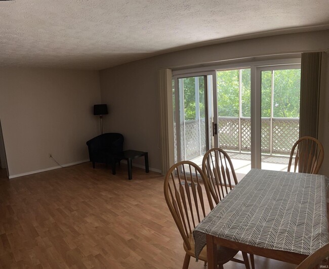 Photo - 1368 S College Mall Rd Unit I-4