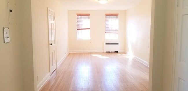 Photo - 12 Ware St