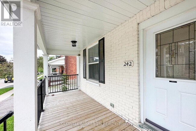 Photo - 242 Kendal Ave Unit 2