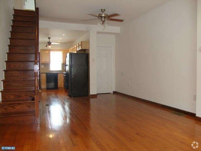 Building Photo - Recently Renovated 2-Bedroom Home for Rent...