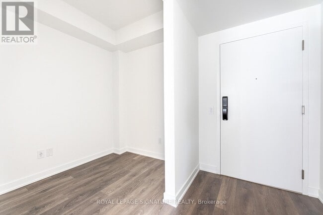 Photo - 28 Ann St Unit 210
