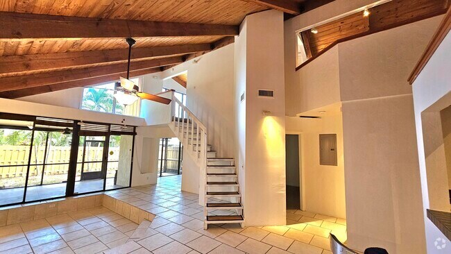 Building Photo - 2948 NW 69th Ct Rental