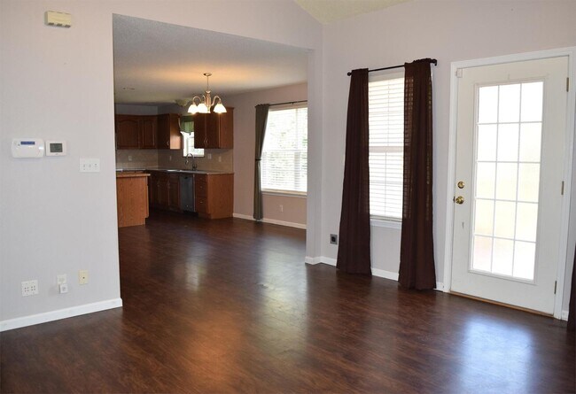 Photo - Charming Hickory Valley Gem Near Fort Leon...