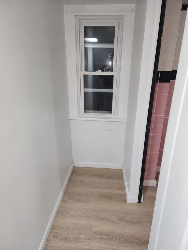 Photo - 606 Walnut St