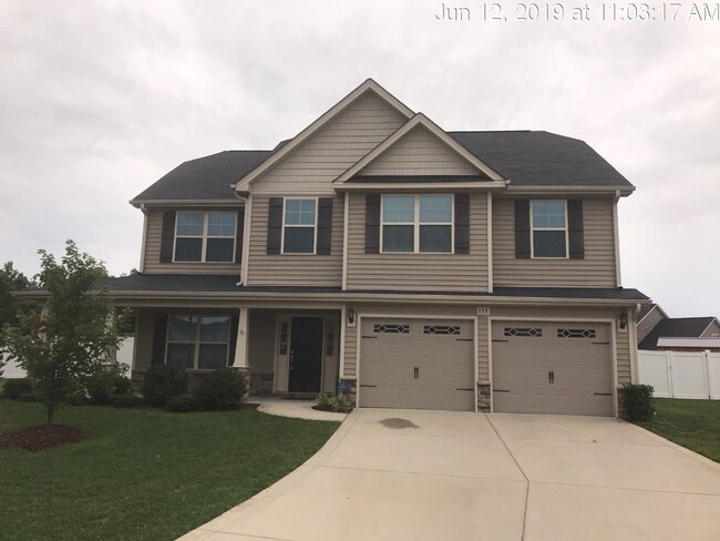 Building Photo - 124 Sorrel Ct
