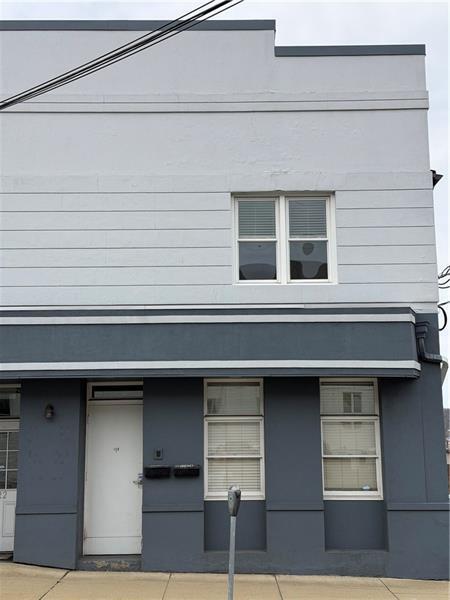 Photo - 120 S Washington St