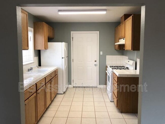 Photo - 1680 24th St