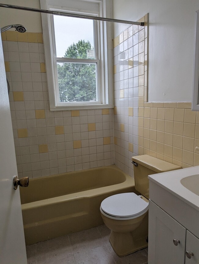 Photo - 1310 14th St Unit B1