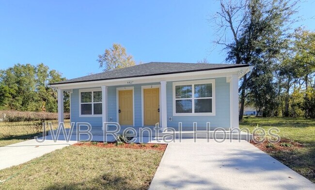 Photo - 5827 Ave B Unit #2